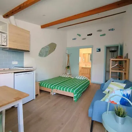 Apartment Maria Surfista_ As Tres Marias